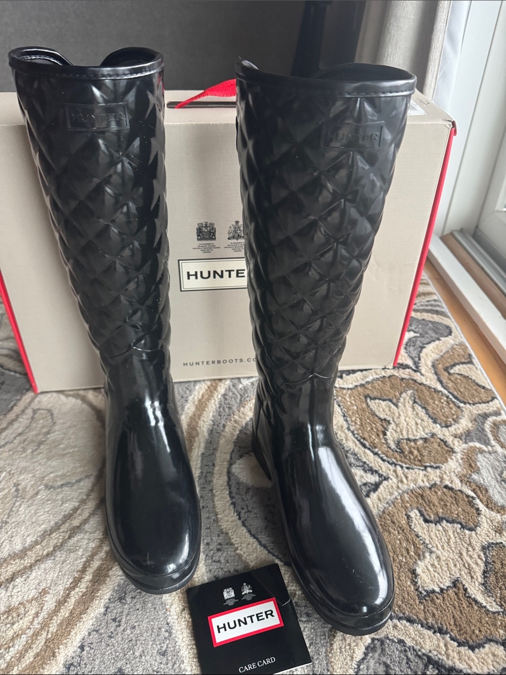 Hunter Women's Black Quilted Gloss Tall Rain Boots